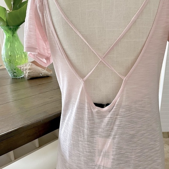 C & C California 🌴 NWT Sea Pink Tunic Top - Picture 3 of 7